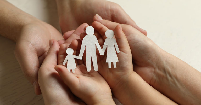 Couple Adopts 5-Year-Old Girl, But Mere Weeks Later, She Tells Her Mother, ‘Mommy, Don’t Trust Daddy’ – a Short Story - Featured image