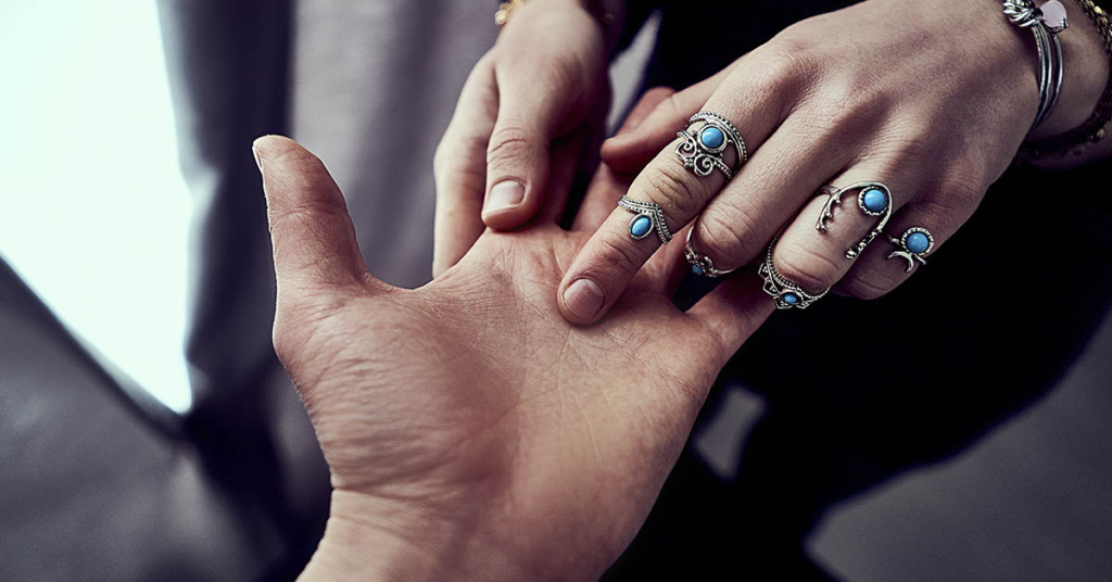 If You Have The Letter ‘M’ On Your Palm – There Is Something Truly Special About You - Featured image