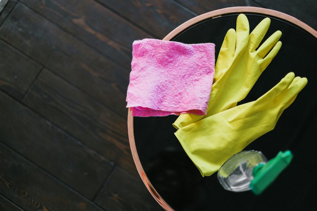 cleaning supplies to declutter