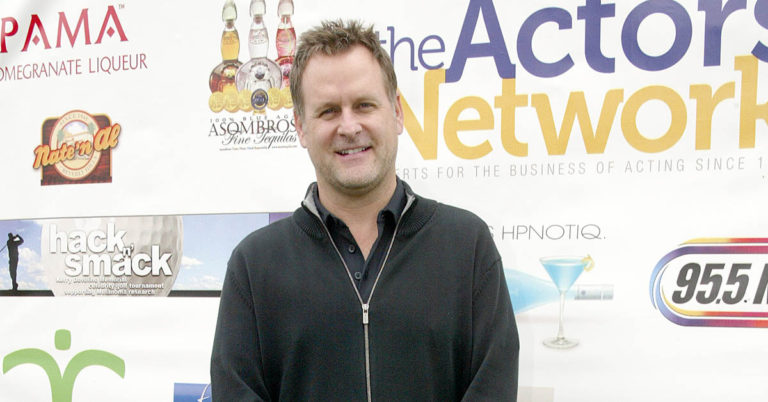 Dave Coulier Defends John Stamos’s Bald Cap Gesture, After Backlash - Featured image