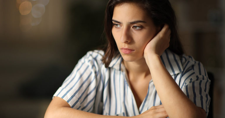 10 Silent Actions That Can Hurt Your Wife’s Self-Confidence - Featured image