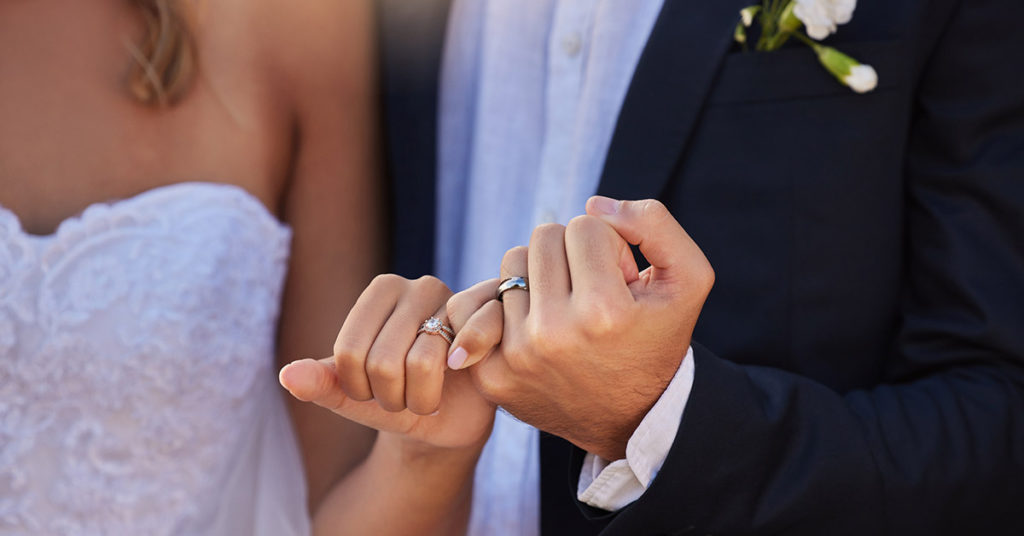 Sweet Notes from the Groom’s 4th Graders Make His Wedding Unforgettable - Featured image