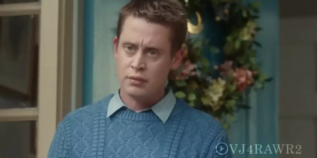 Macaulay Culkin in the Home Alone trailer