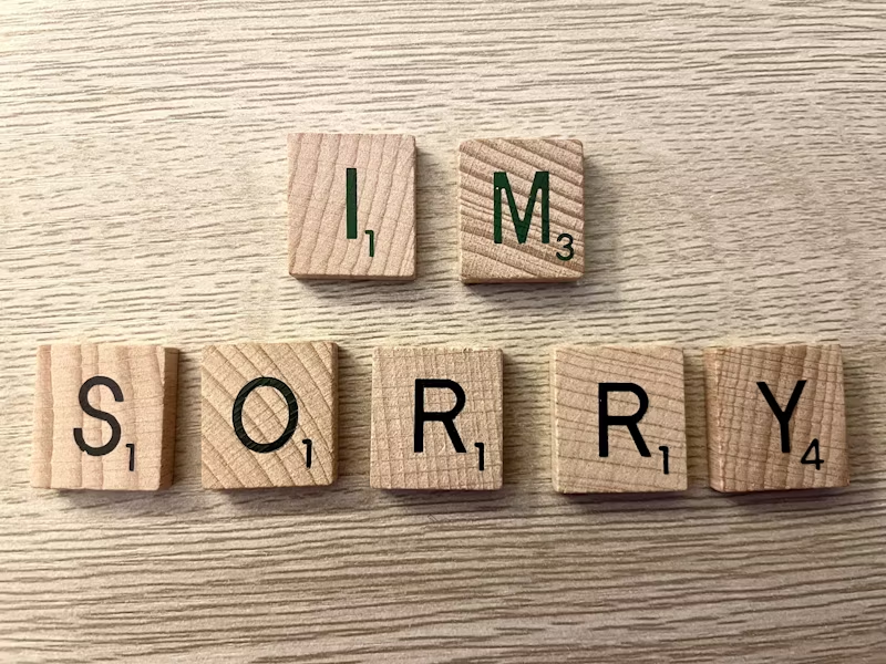 'IM SORRY' in Scrabble letters