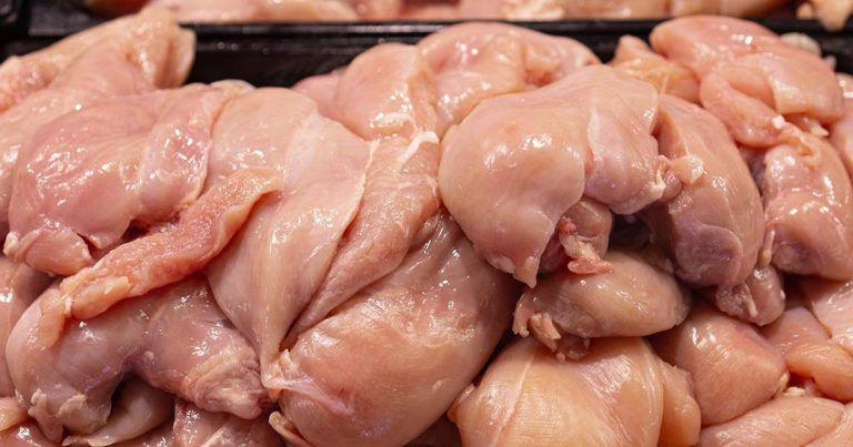 15 Surprising Things Grocery Stores Wish You Didn’t Know - Featured image