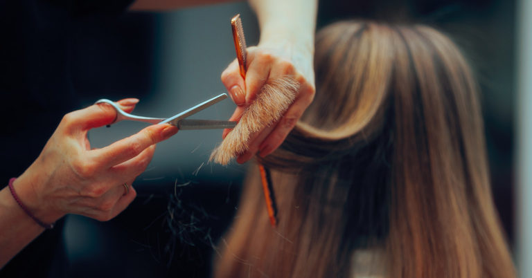 20+ Age-Defying Haircuts for Women Over 60 Everyone is Falling in Love With - Featured image