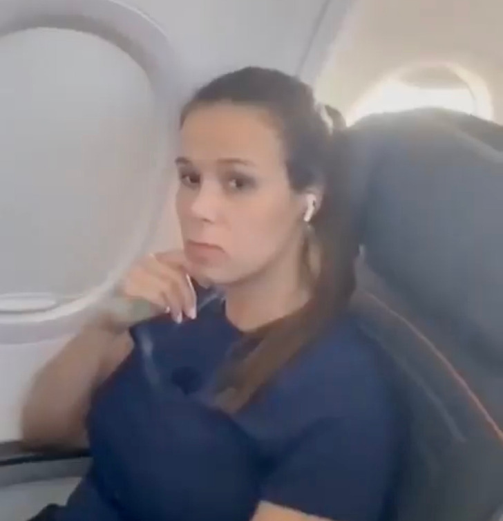 castro's calm reaction goes viral