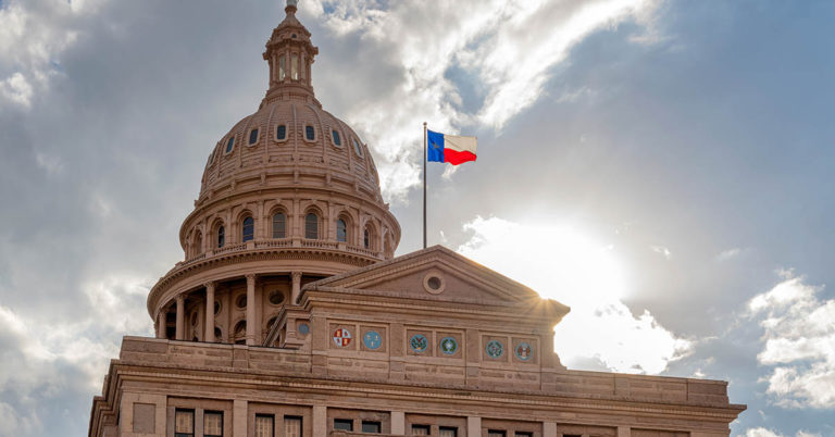  15 Baby Names Texas Doesn’t Allow - Featured image