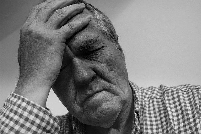 man with cluster headache