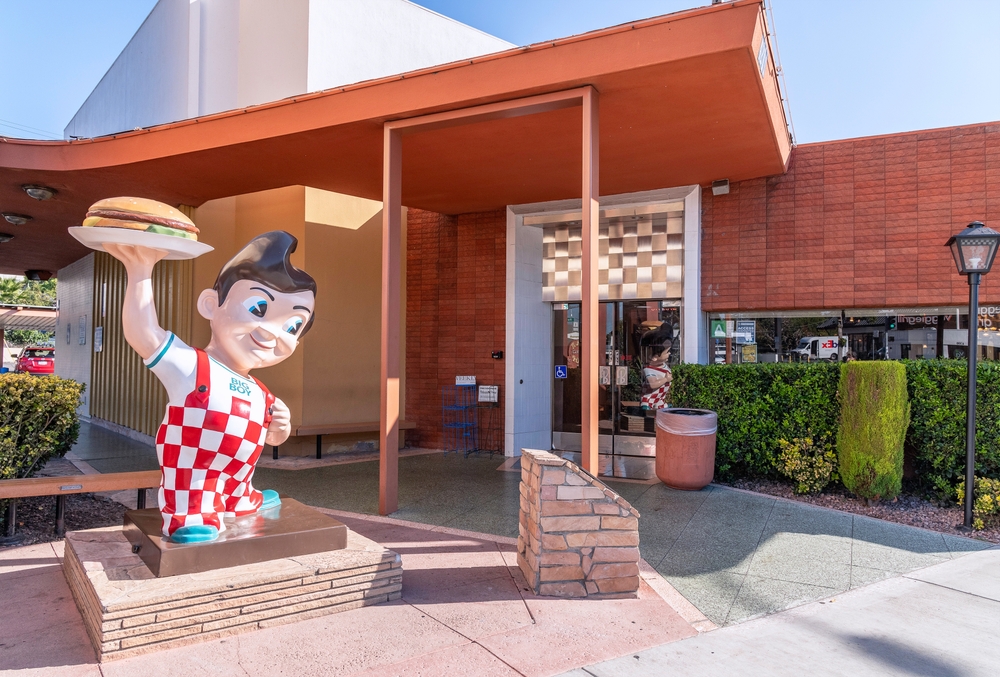 Burbank, CA, USA – September 3, 2024: Exterior of Bob’s Big Boy hamburger restaurant in Burbank, CA.

