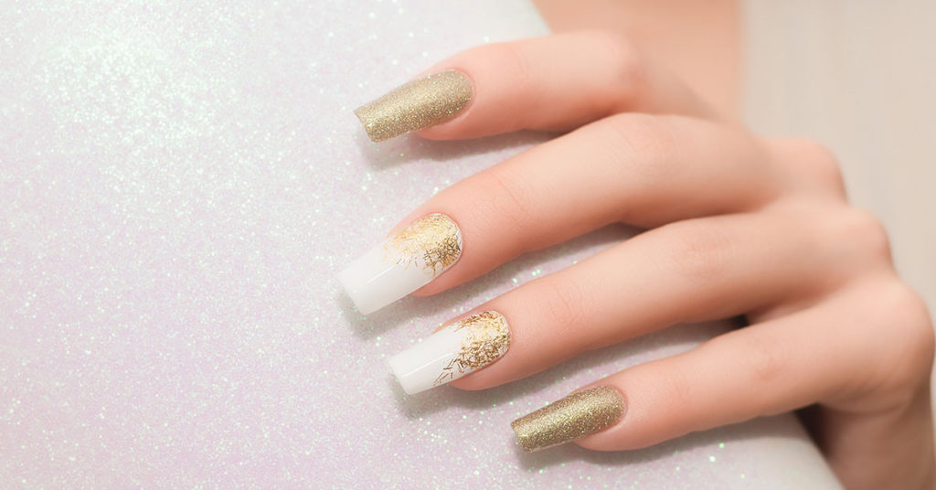 Viral Image Claims Your Fingernails Can Reveal What Kind of Person You Are (Check Your Results) - Featured image