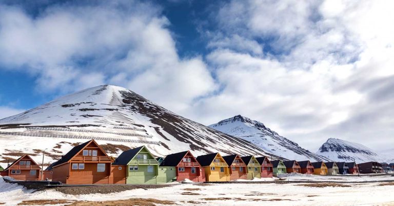 Explore a European Paradise Where Living and Working Is Visa-Free - Featured image