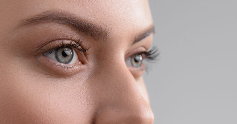 9 Things That Actually Make Women Attractive to Men - Featured image