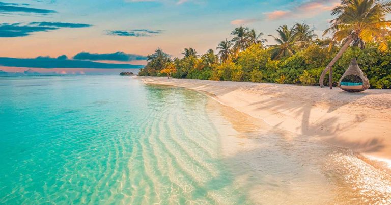 A Once-Exclusive Tropical Island is Now Open to the Public for the First Time - Featured image