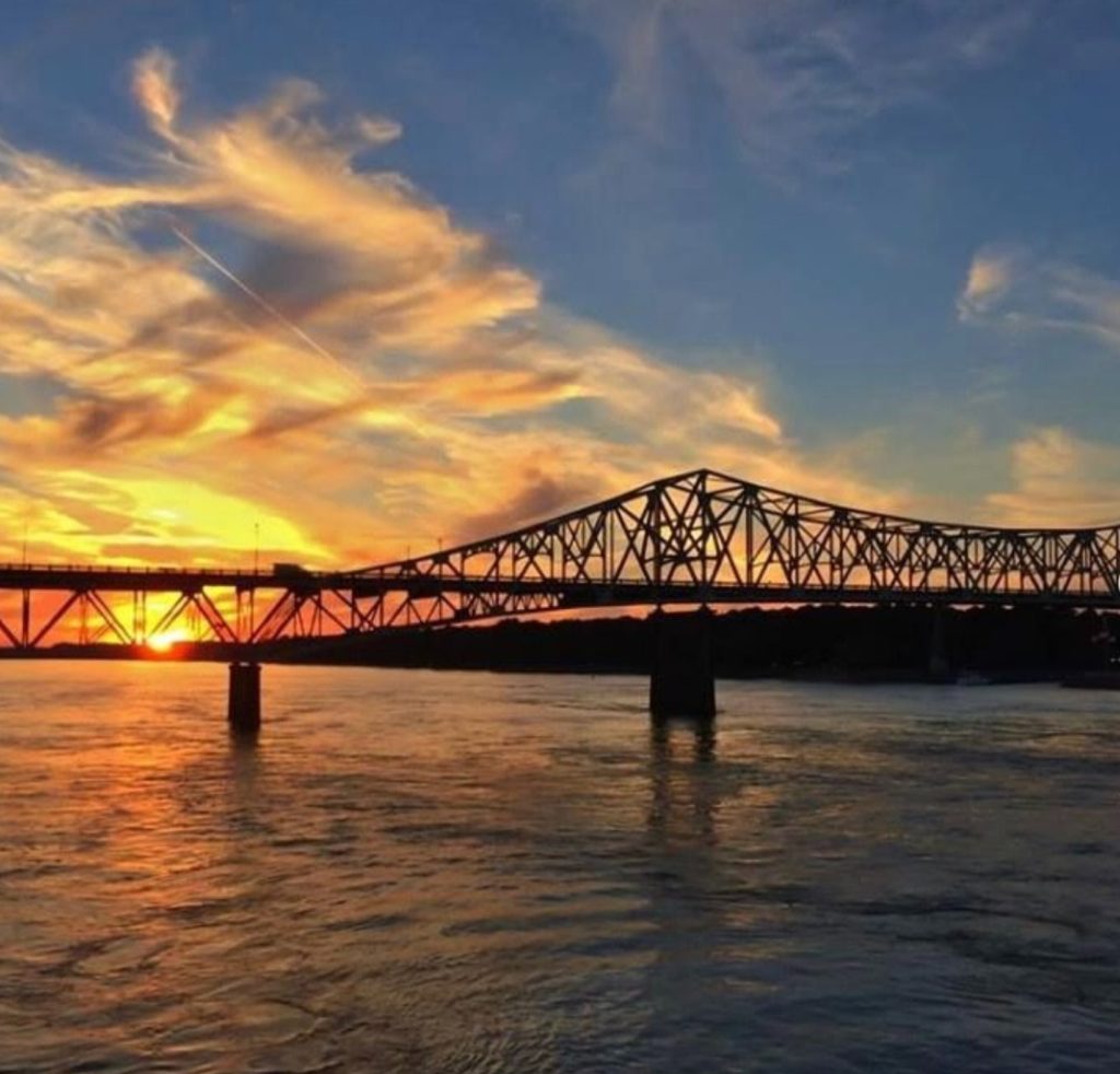 bridge over Tennessee River