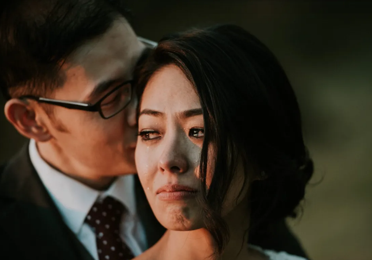 Adrian and Roslyn on their wedding day
