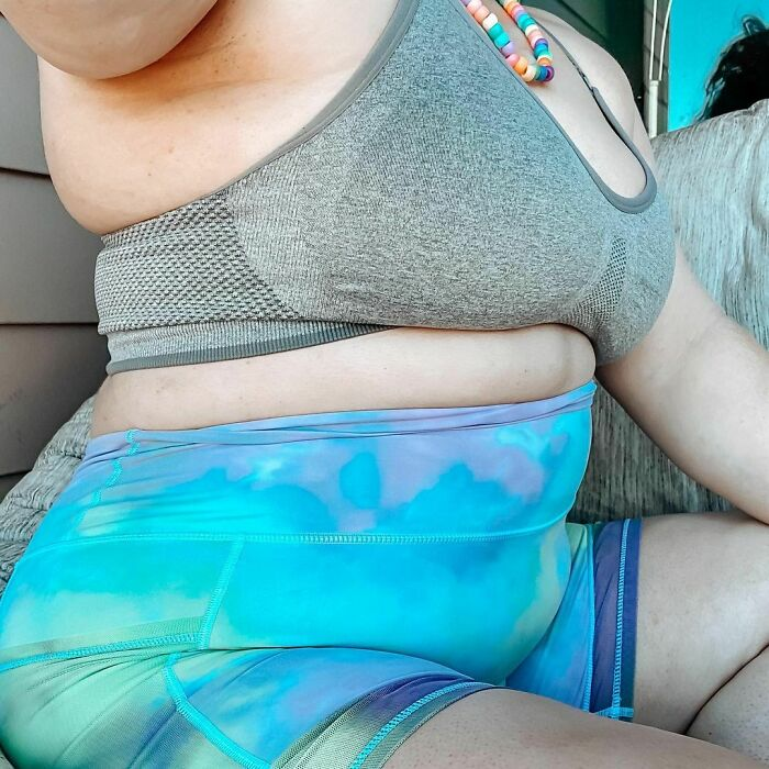 Posting unedited photos creates a sense of solidarity among women