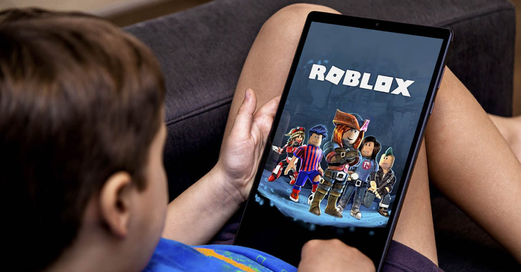 Roblox May Not Be as Safe as It Seems—Here’s What Parents Should Know Before Letting Their Kids Play This Popular Online Game - Featured image