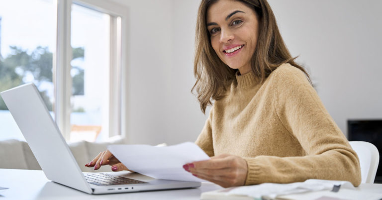 Money Experts Reveal How Much You Should Keep in Your Checking Account - Featured image