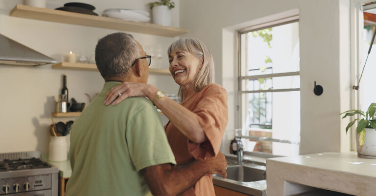 9 Habits of Couples Who Keep the Spark Alive, No Matter How Many Years They’ve Been Together - Featured image