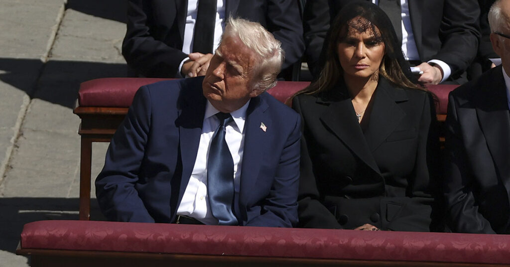 Biographer Reports Trump and Melania Are ‘Separated, and Have an Unconventional Living Arrangement’ - Featured image