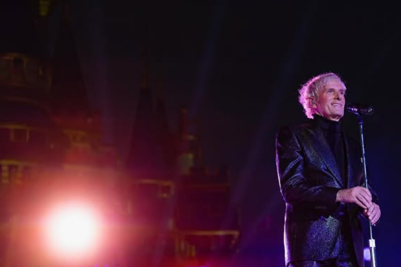 Symptoms in the Spotlight: Strange Occurrences During Performances