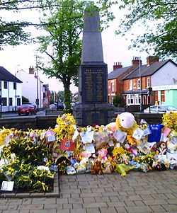 Tribute in Rothley, the McCanns' home town, on 17 May 2007