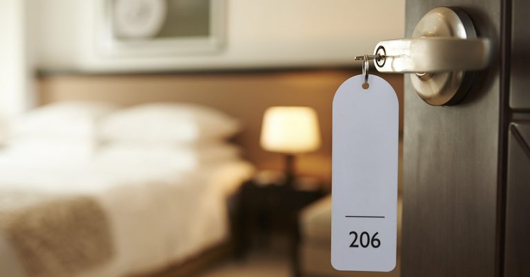 8 Things To Look For When Staying at a Motel - Featured image