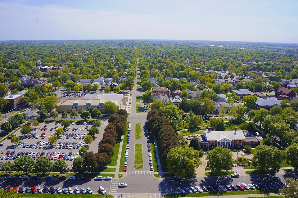 Aerial view of Lincoln, Nebraska showing tree-lined suburban streets and well-planned neighborhoods that foster community connections.