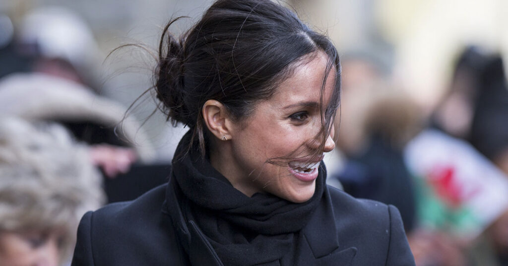 Top 10 Celebrities the Internet Loves to Hate - Featured image