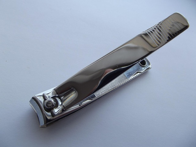 nail clippers