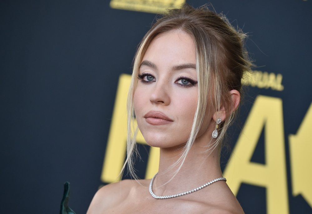 LOS ANGELES - AUG 13: Sydney Sweeney arrives for HCA TV Awards on August 13, 2022 in Beverly Hills, CA.
