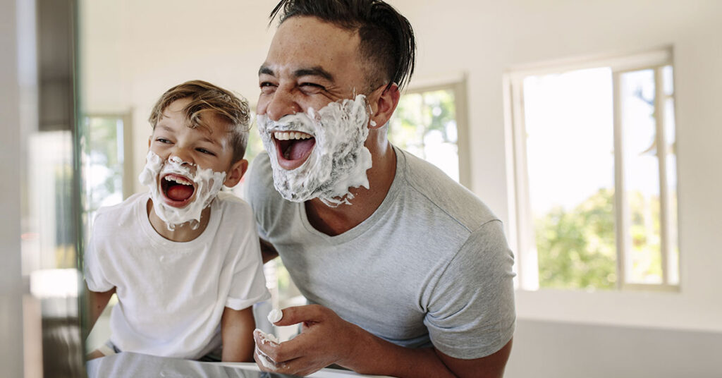 20+ Kids Who Are Carbon Copies of Their Parents - Featured image