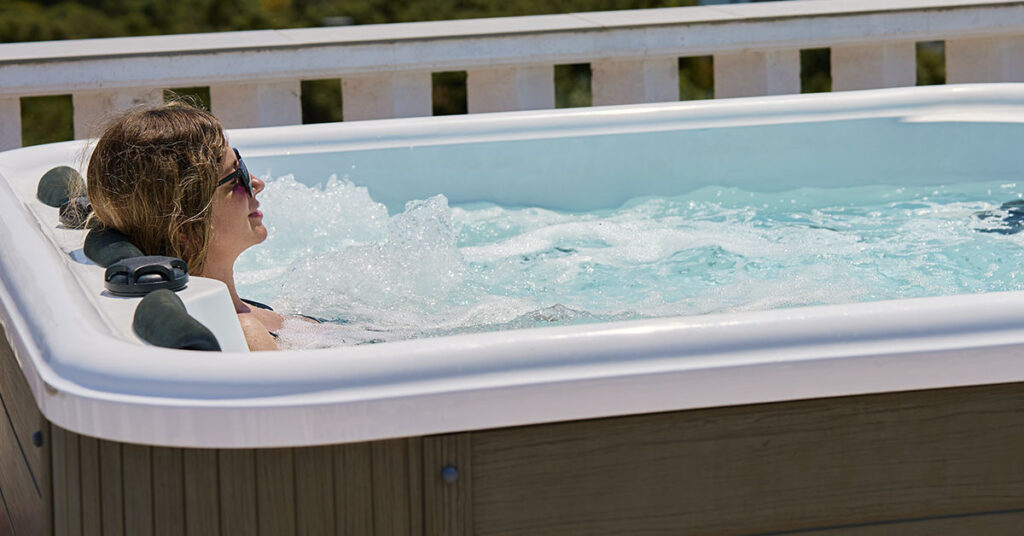 Woman Shares Inside Look at $15k ‘Orgasm Retreat’ Experience - Featured image