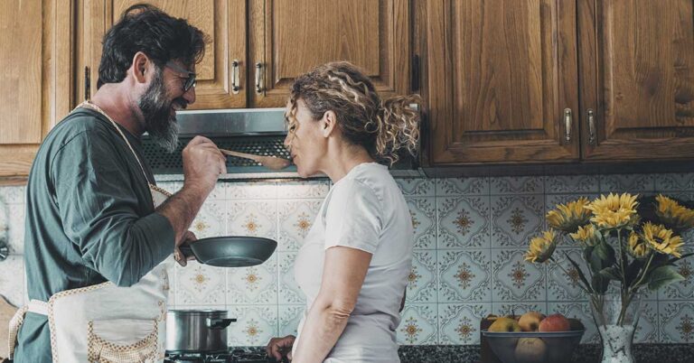 Want to Be a Great Partner? Psychology Says These 15 Traits Matter Most - Featured image