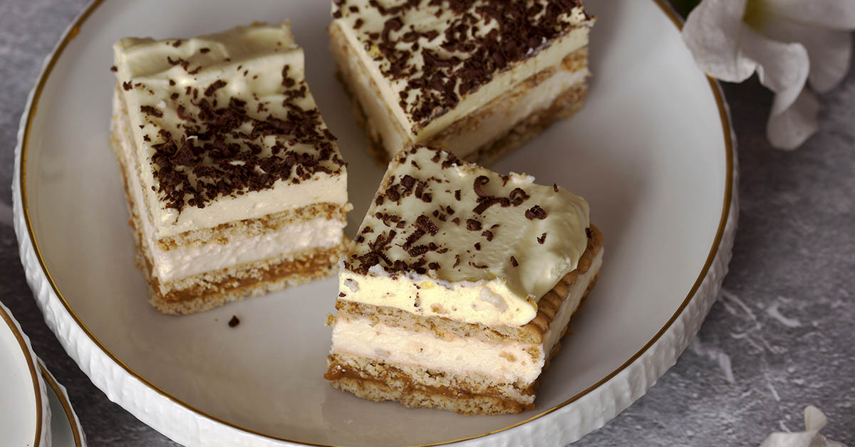 Underrated Potluck Desserts Everyone Loves but Few Bring