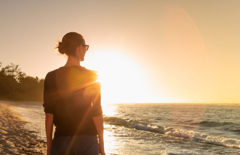 Doctors Explain Why So Many Women Feel “Off” in June and the Mood Changes to Expect - Featured image