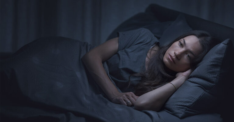 10 Truths About How Long A Woman Can Go Without Close Connection - Featured image