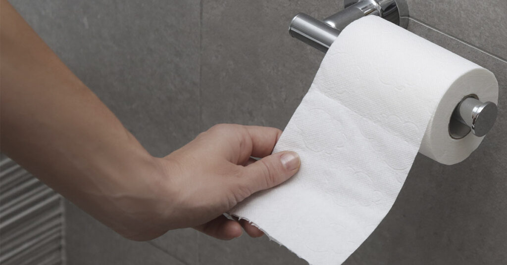 Most People Skip This Step Before Toilet Paper, but It Changes Everything - Featured image
