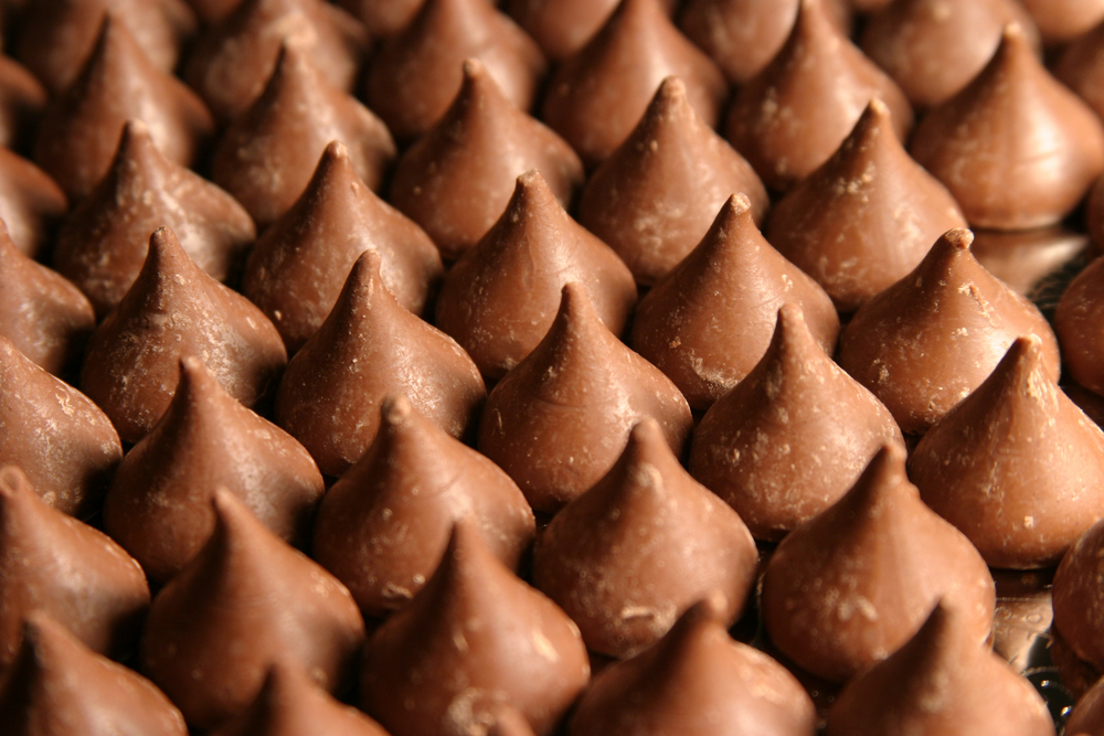 chocolate kisses all lined up