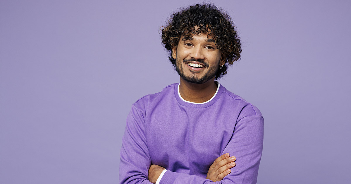 How Wearing the Right Colors Can Enhance Your Complexion and Radiance After 50