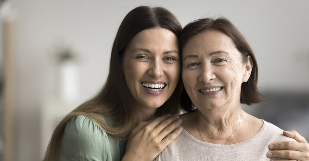 Spending More Time With Your Mom Could Help Her Live Longer, Study Suggests - Featured image