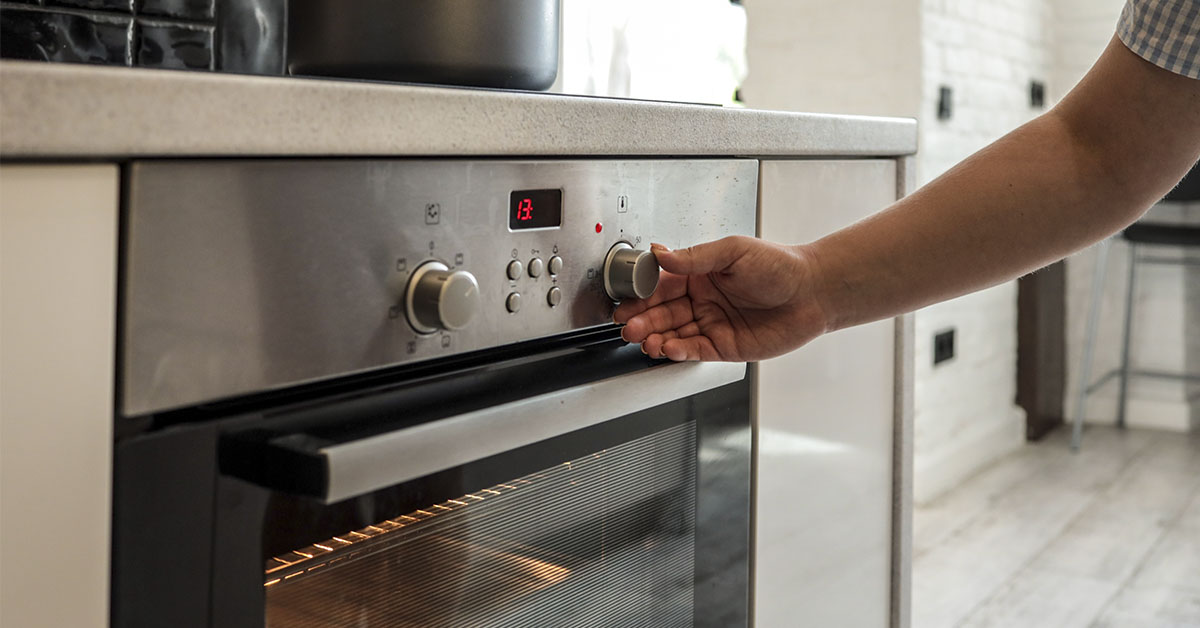 Convection Oven vs. Traditional Oven: Which One Bakes Best?