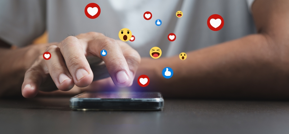 Digital adult chat communication interface, emoji, emotions, icons, internet, lifestyle, mobile, online, people, smartphone users. Social Media Web Viewer Technology.