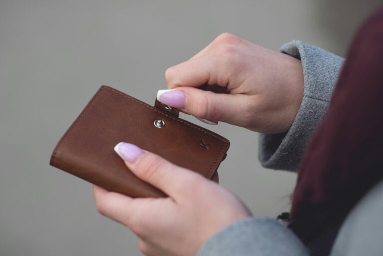13 Places to Never Share Your Social Security Number - Featured image