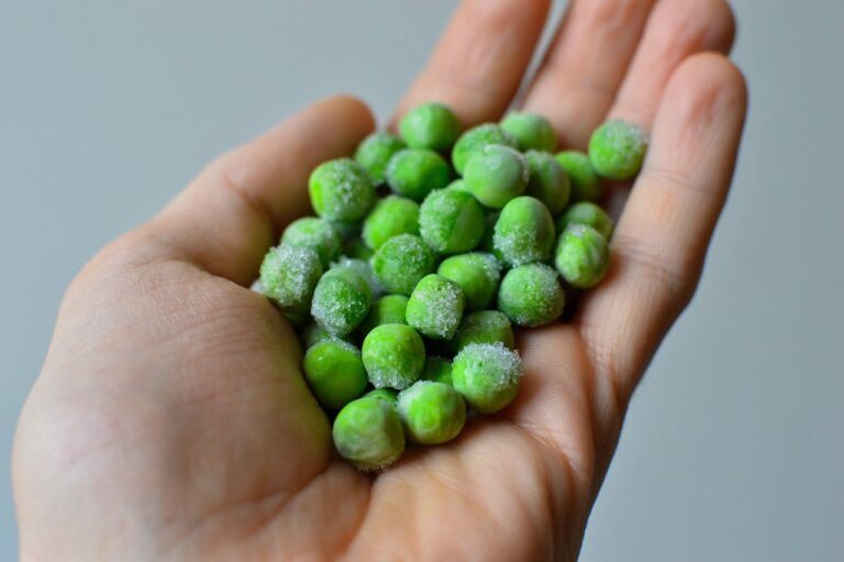 A Dietitian Says These 6 Veggies Are Better Frozen Than Fresh - Featured image