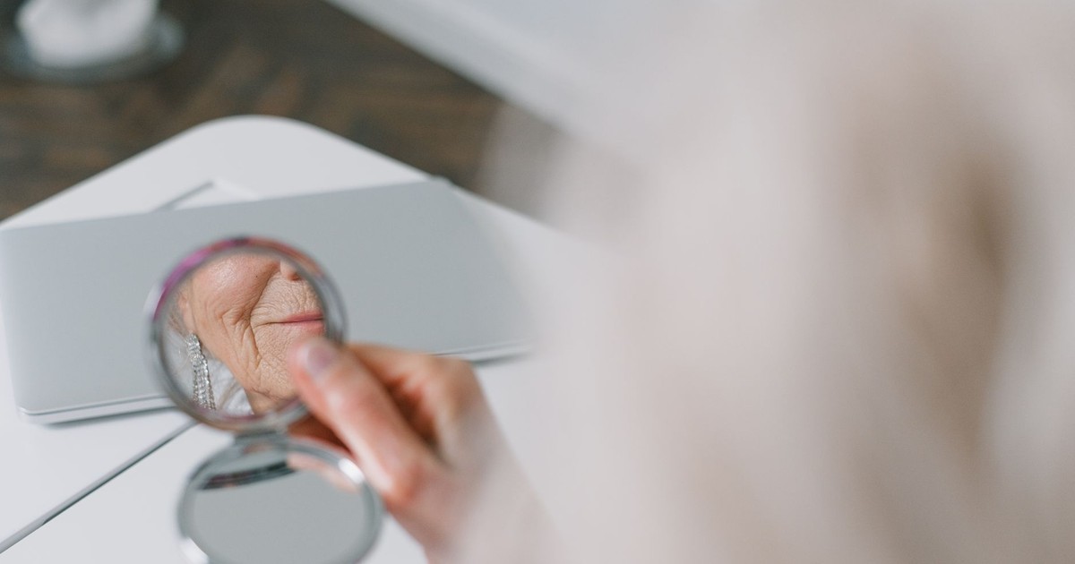 11 Common Things Making You Look Older Without Realizing It