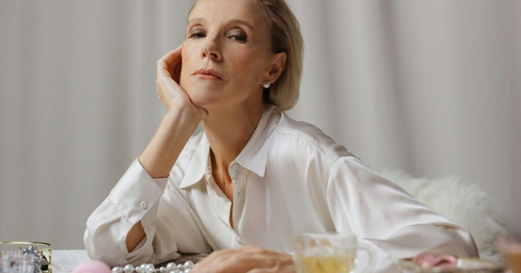 How Women’s Dating Standards Really Change As You Get Older - Featured image