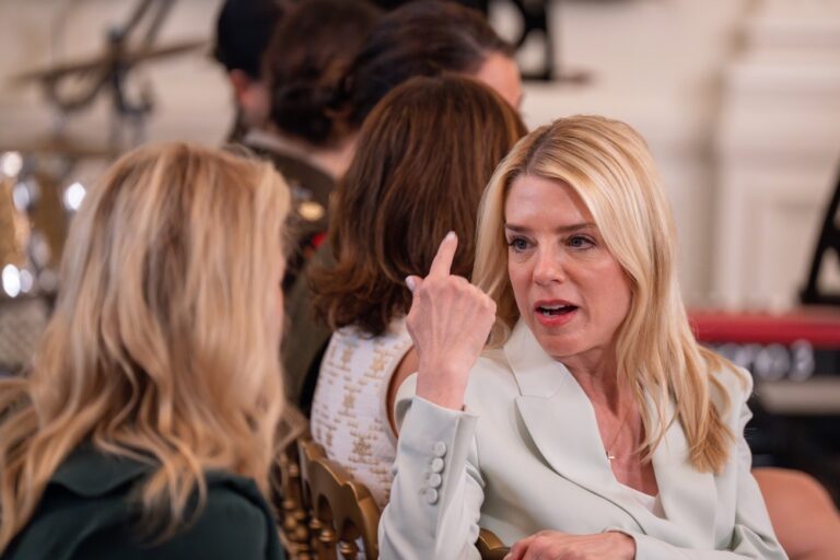 Pam Bondi Cancer: Thyroid Diagnosis After Trump Fired Her - Featured image