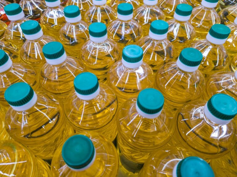 Scientists Finally Debunked Seed Oil Myths: Here’s What They Found - Featured image
